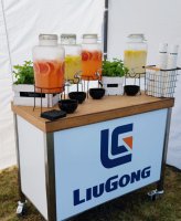 e-Robocze Show 2021 realizacja lemoniady i kawy na stoisku Liugong 