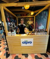 Mobilna kawiarnia dla marki Alpro podczas Danone Day