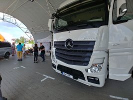 Mercedes-Benz Trucks Warszawa  