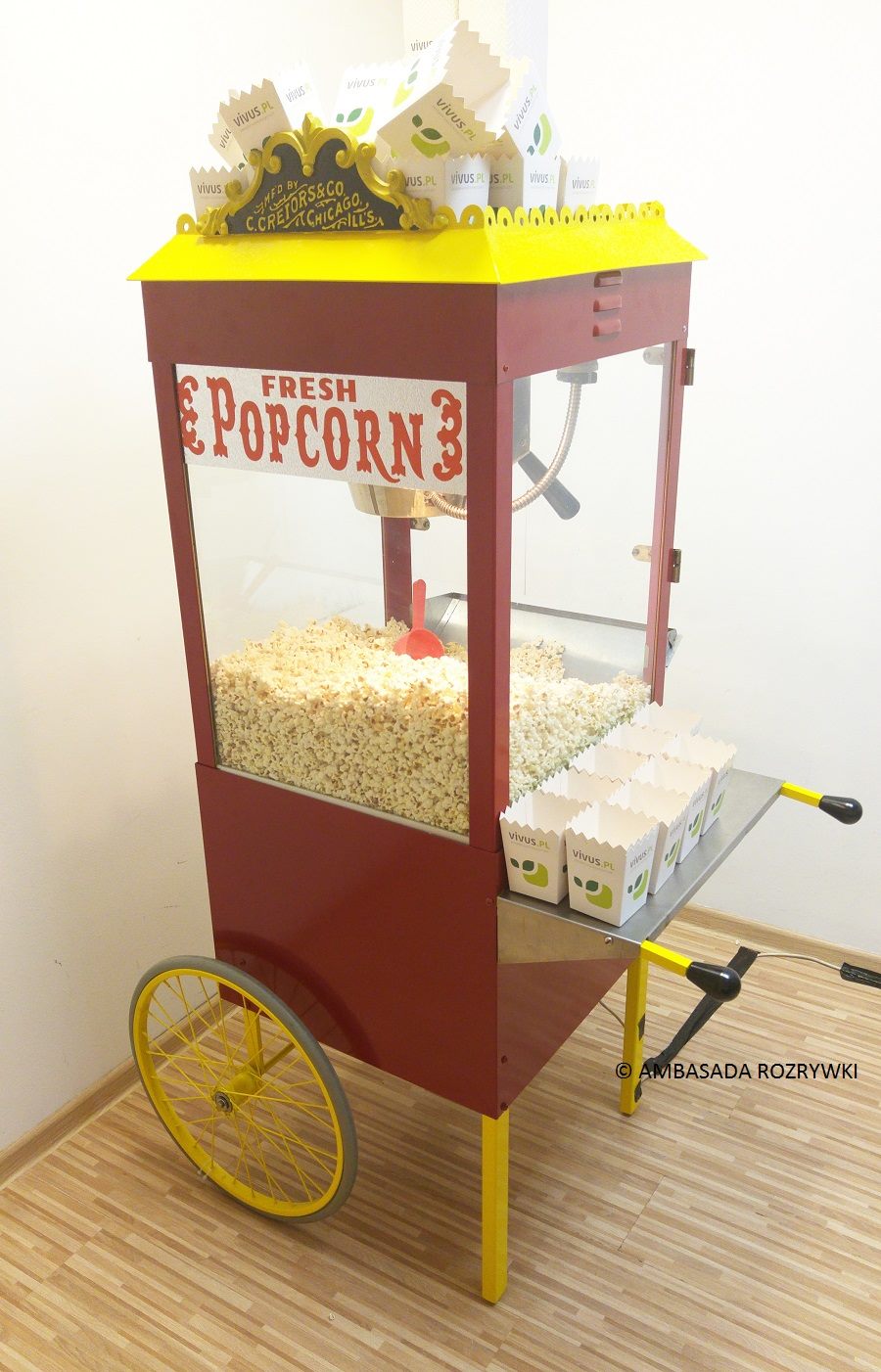 wynajem maszyn do popcornu do biura